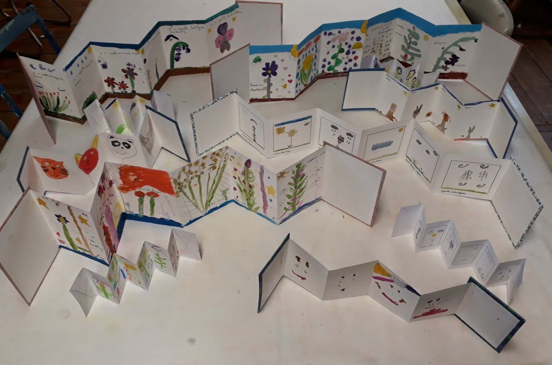 Stage Confection d'un leporello sur le thème de la flore de la côte de nacre - atelier jeune-public - Musartdit (45)